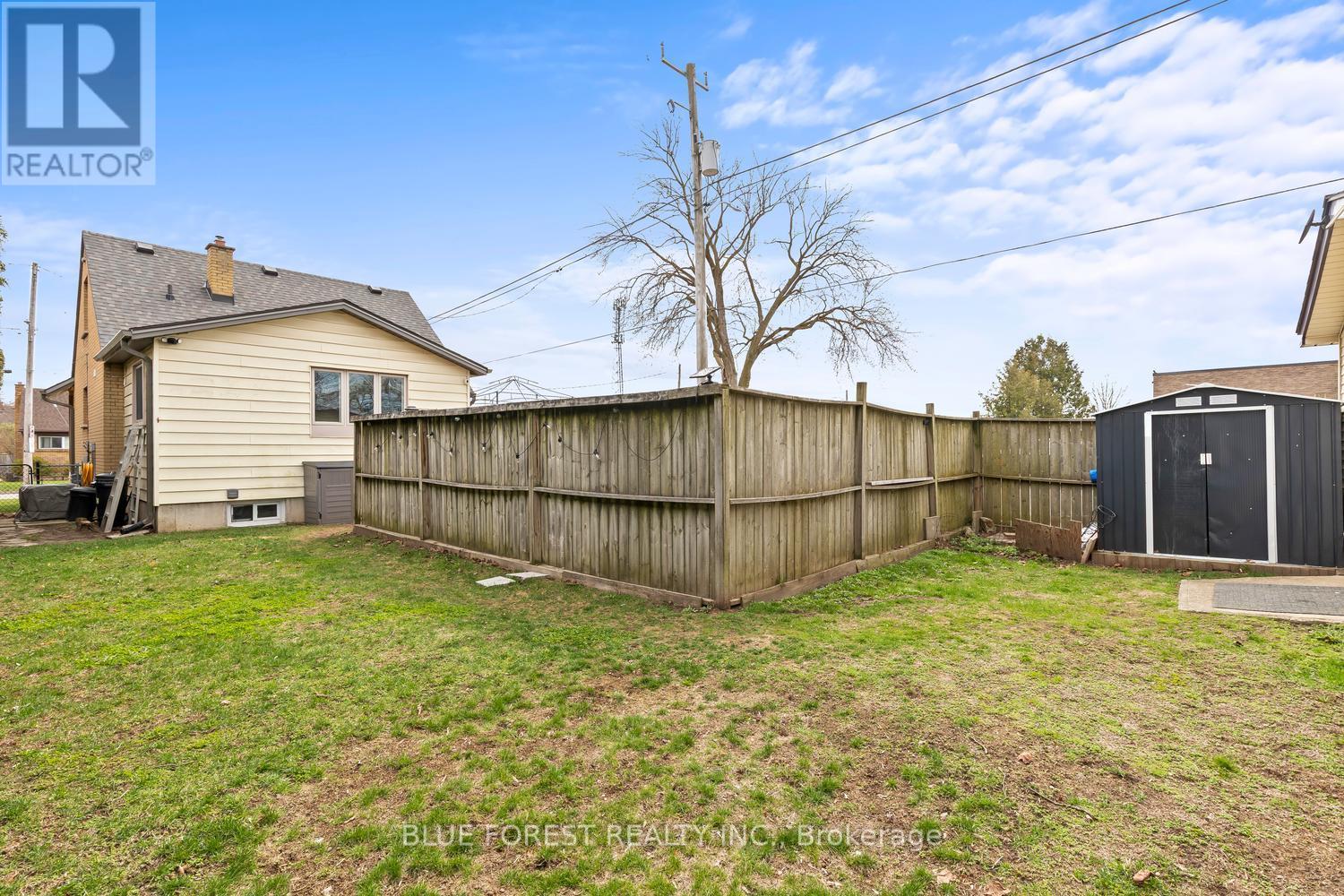 1220 WILTON AVENUE - 40