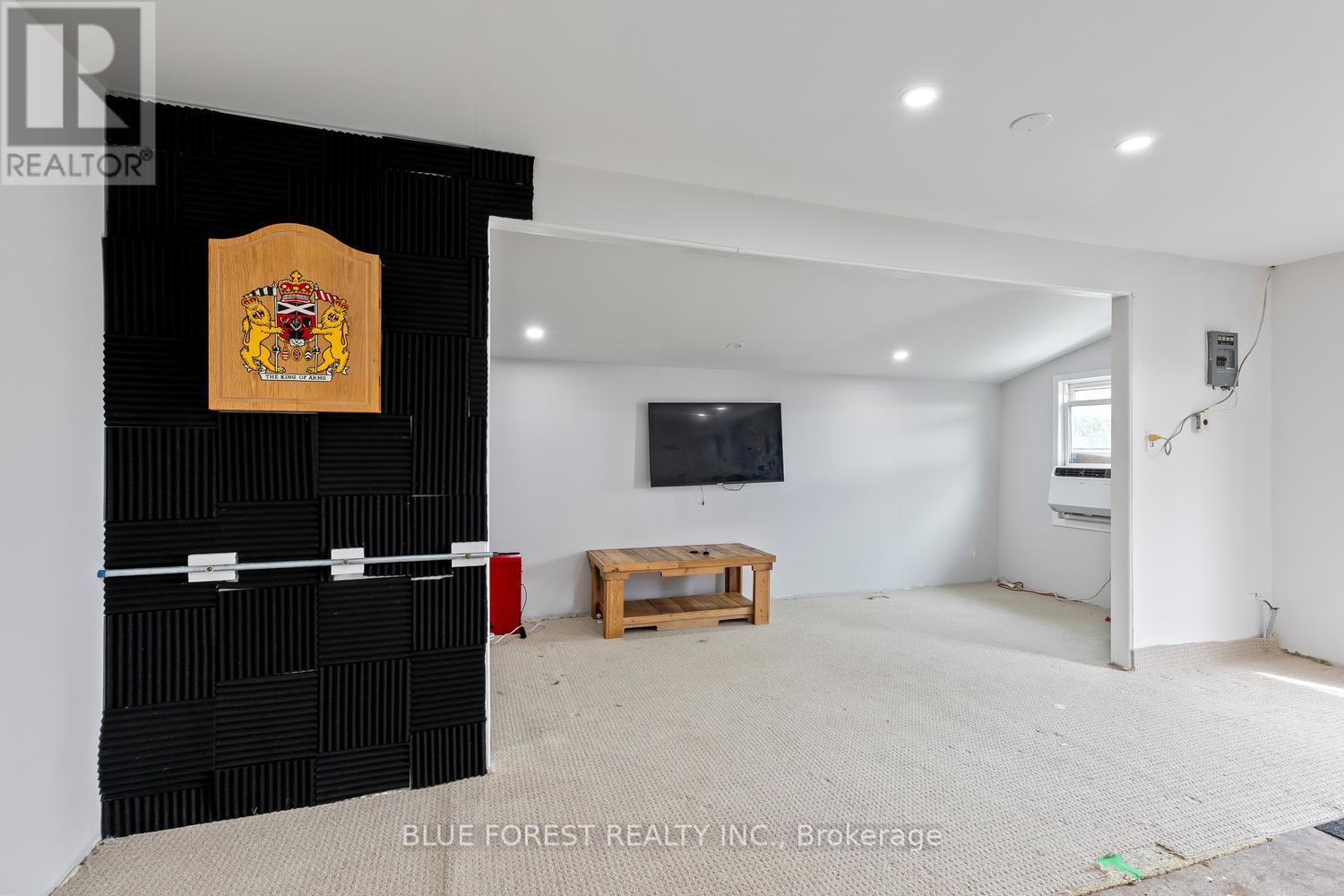 1220 WILTON AVENUE Property Photo