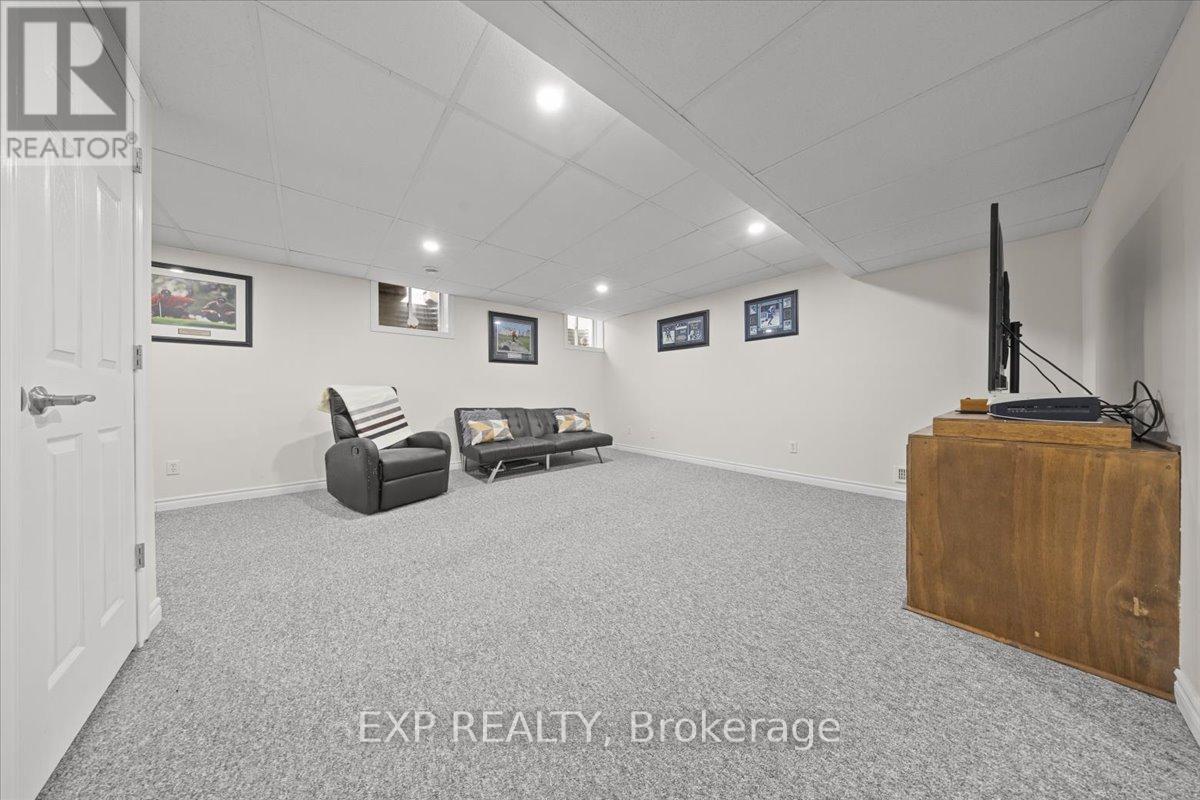 104 HARMATTAN AVENUE - 28