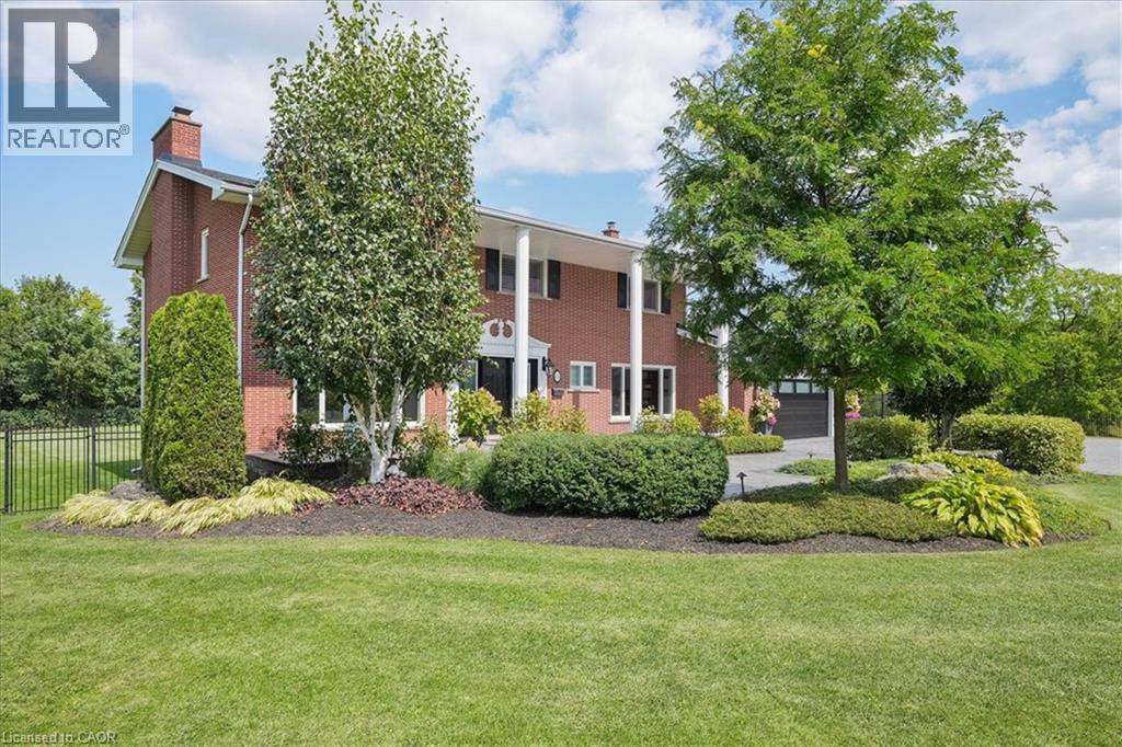 10 AZALEA Court, Stoney Creek, Ontario, L8J1K4 — Photo 9