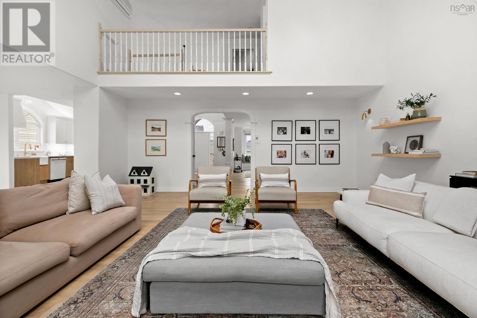 Property 8 of 39 of 149 Cresthaven Drive