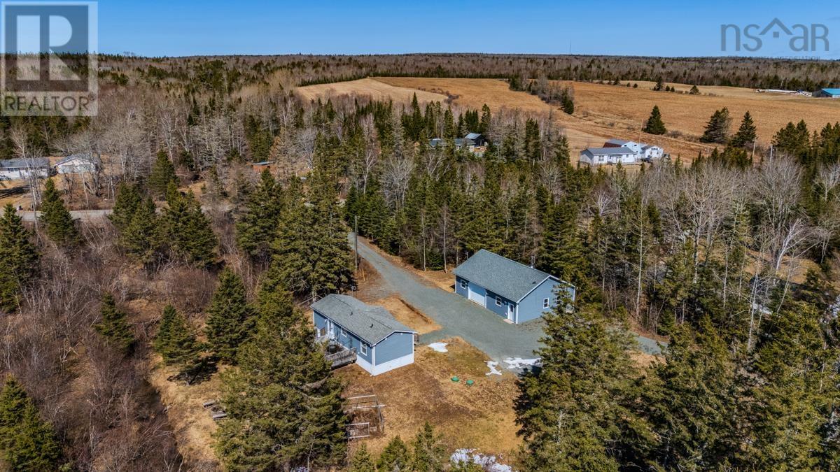 Property 33 of 33 of 1048 ONSLOW MOUNTAIN Road