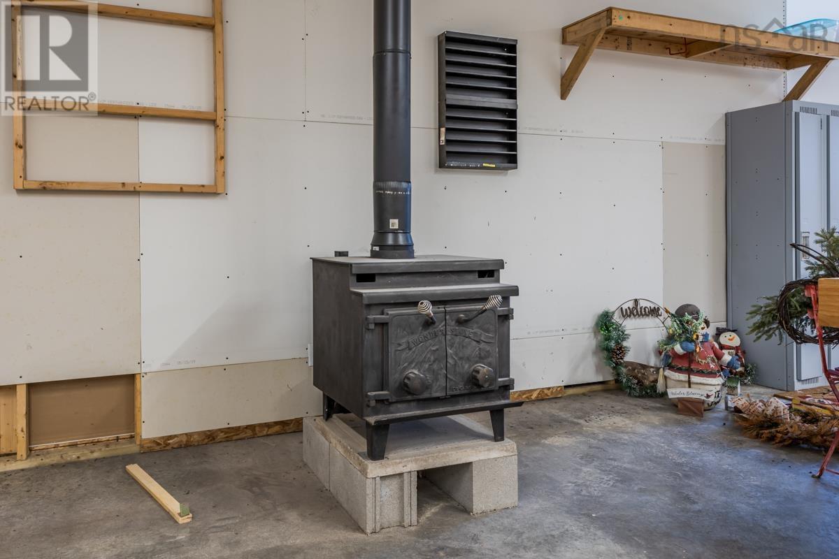 Property 25 of 33 of 1048 ONSLOW MOUNTAIN Road