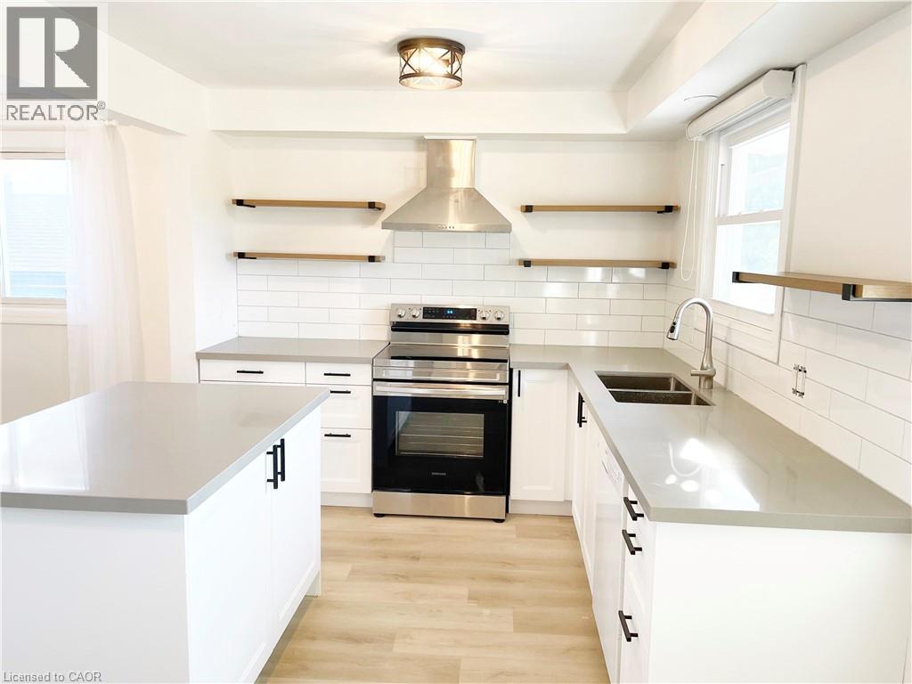 54 NELLO Street - 8