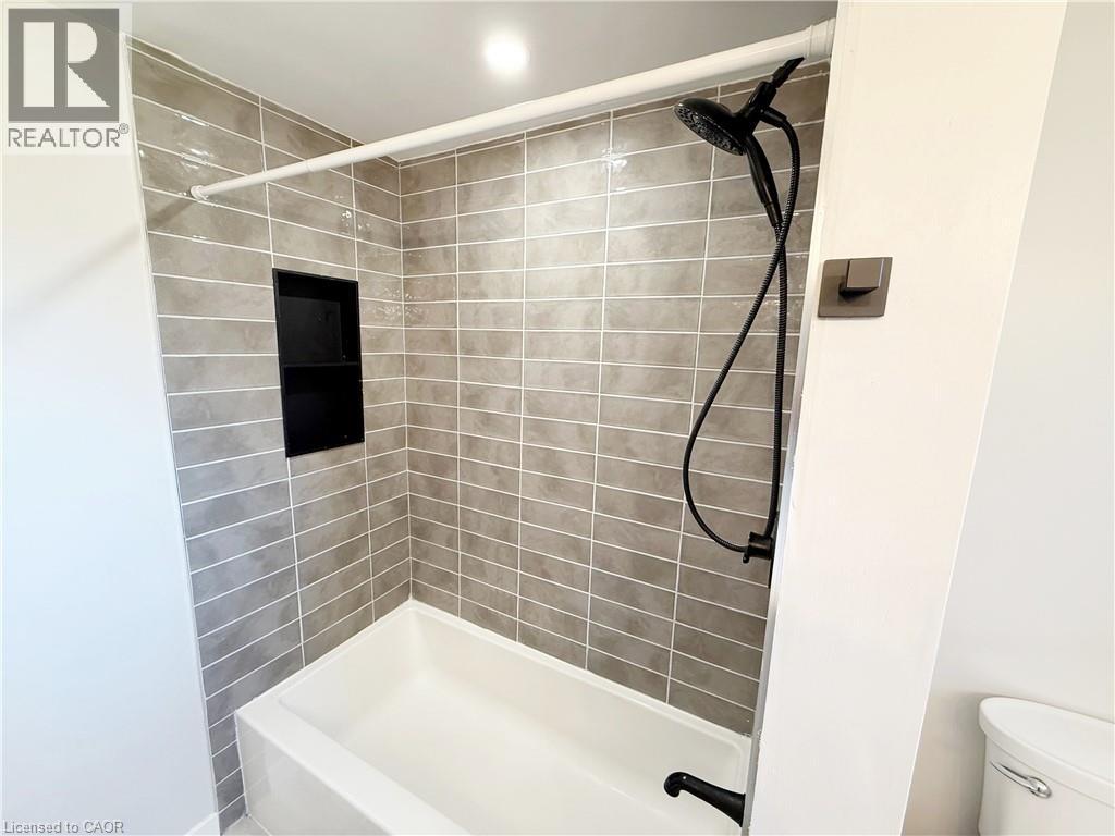 54 NELLO Street - 18