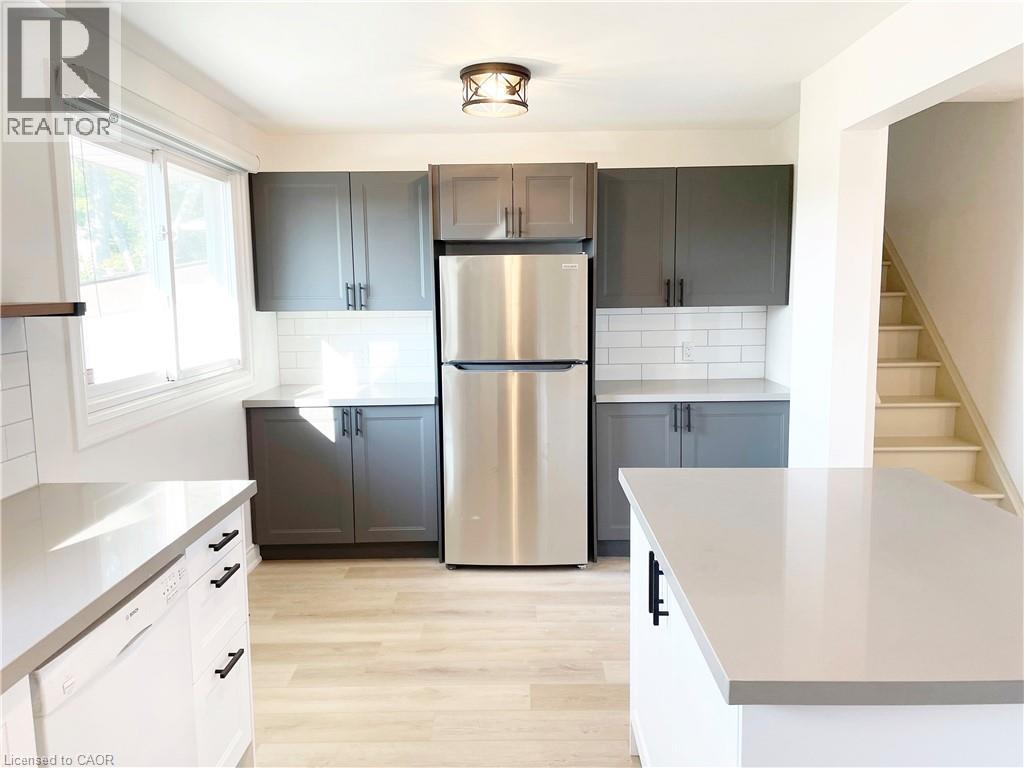 54 NELLO Street - 9