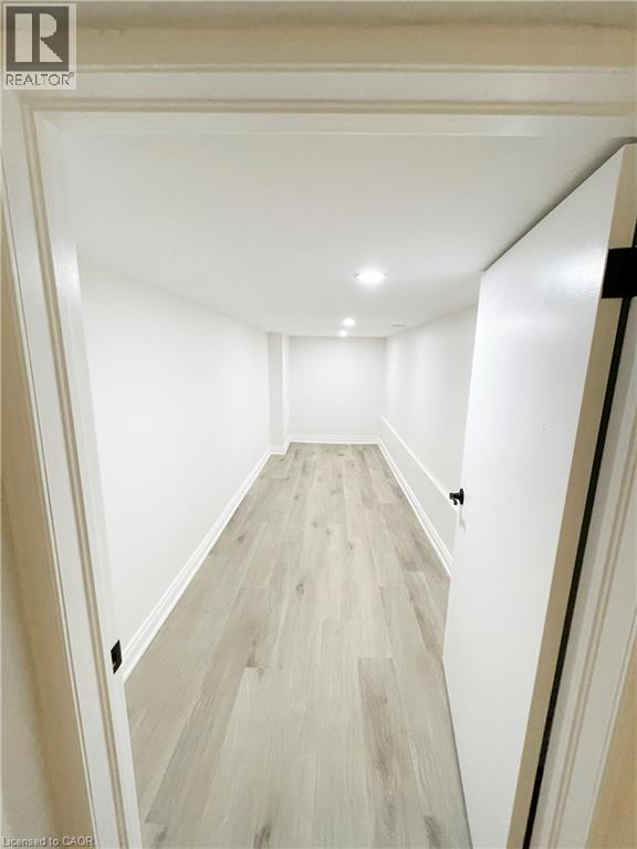 54 NELLO Street - 30
