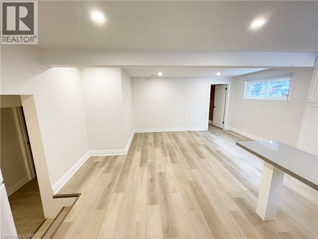 54 NELLO Street - 22