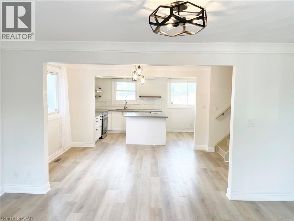 54 NELLO Street - 6