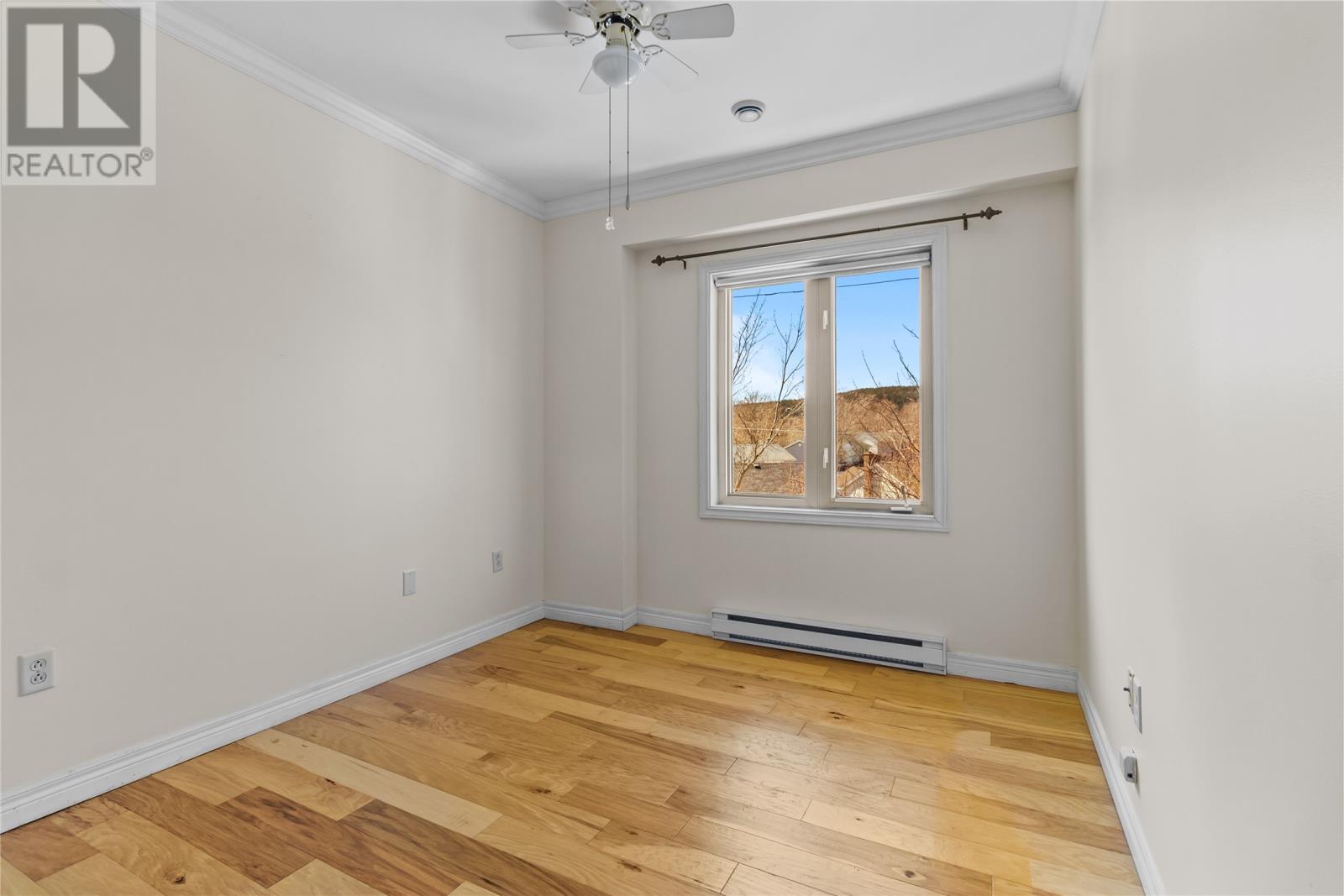 #306 386 ELIZABETH AVENUE - 17