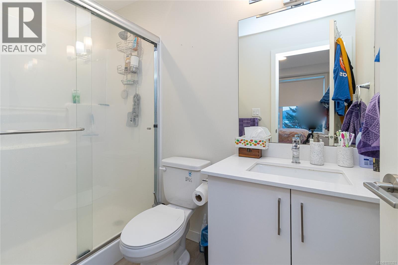 #304 815 ORONO AVE - 16