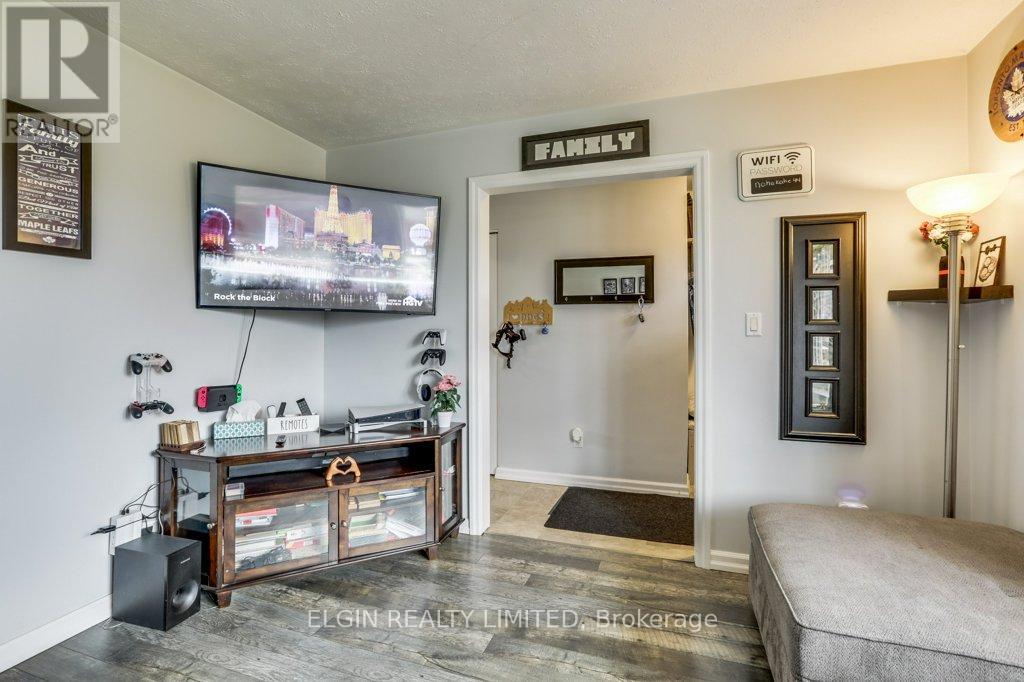 34 SPARTA STREET Property Photo