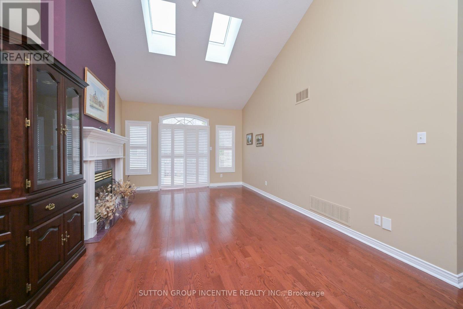 4 BELAIR PLACE - 13