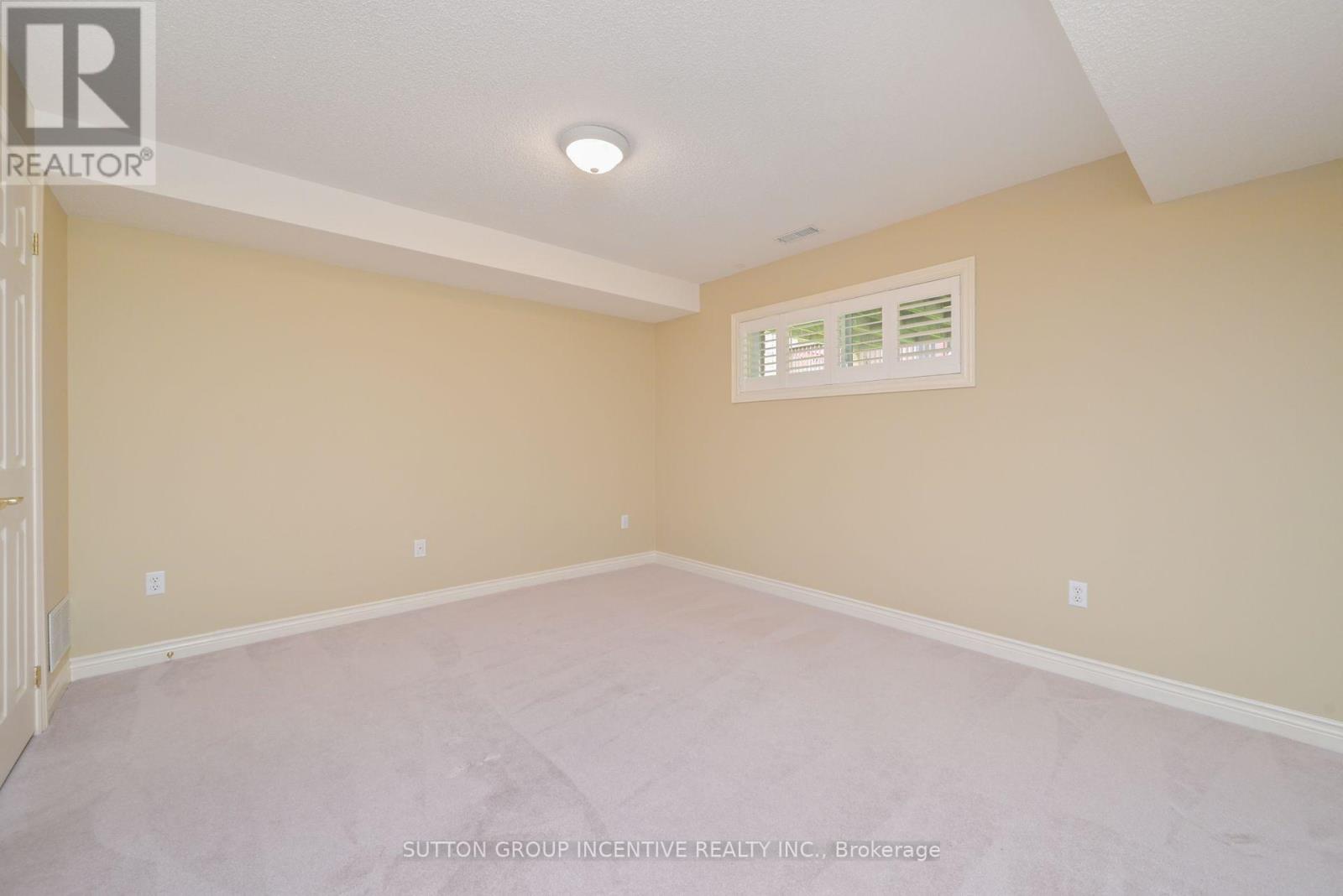 4 BELAIR PLACE - 26