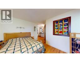 1130 Berry Point Rd, Gabriola Island, BC V0R1X1 Photo 19