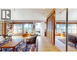 1130 Berry Point Rd, Gabriola Island, BC V0R1X1 Photo 15