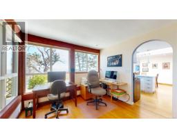 1130 Berry Point Rd, Gabriola Island, BC V0R1X1 Photo 22