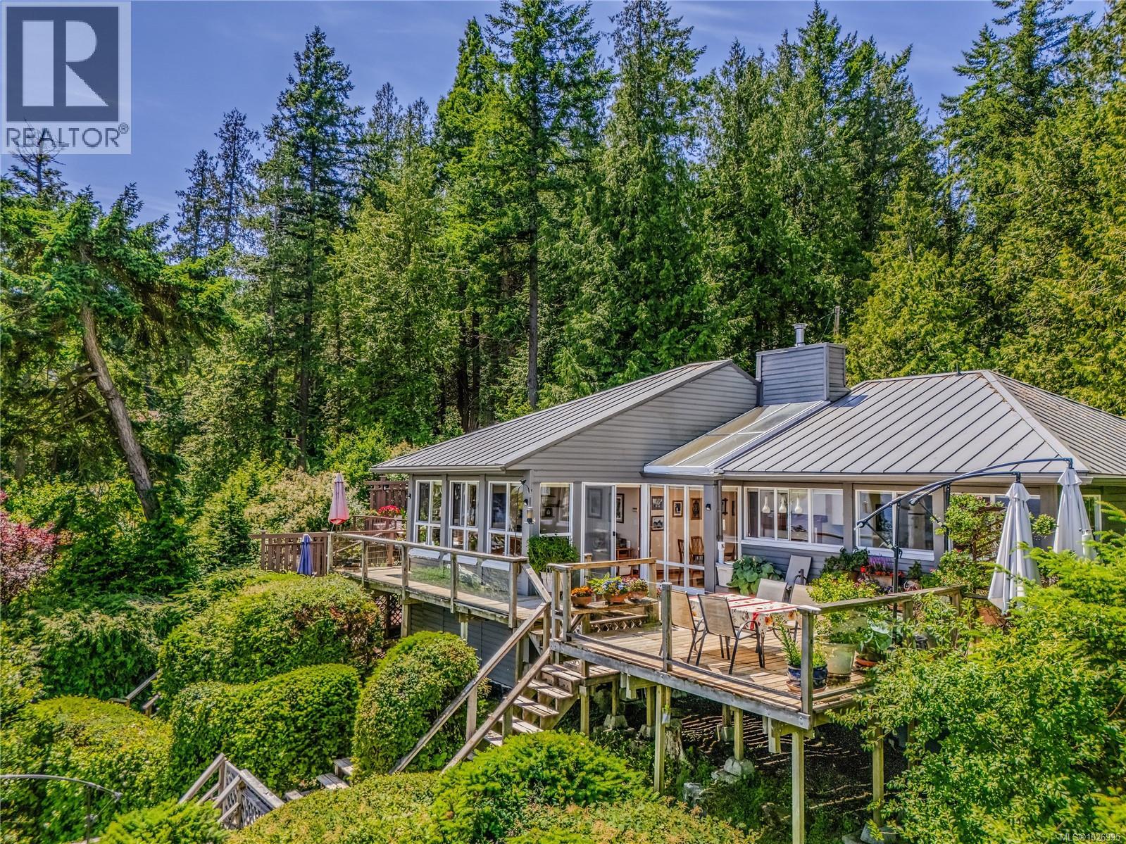 1130 Berry Point Rd — photo 3