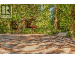 1130 Berry Point Rd, Gabriola Island, BC V0R1X1 Photo 46