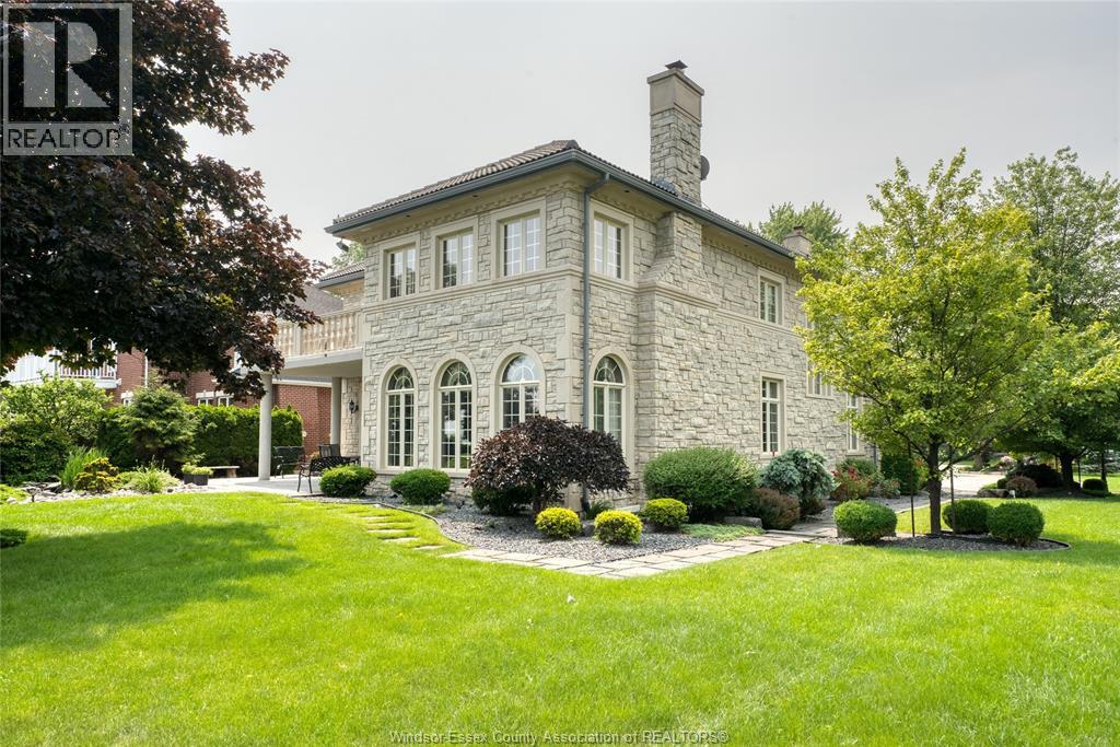 300 Elmgrove DRIVE, Lakeshore, Ontario, N8N3S4 — Photo 35