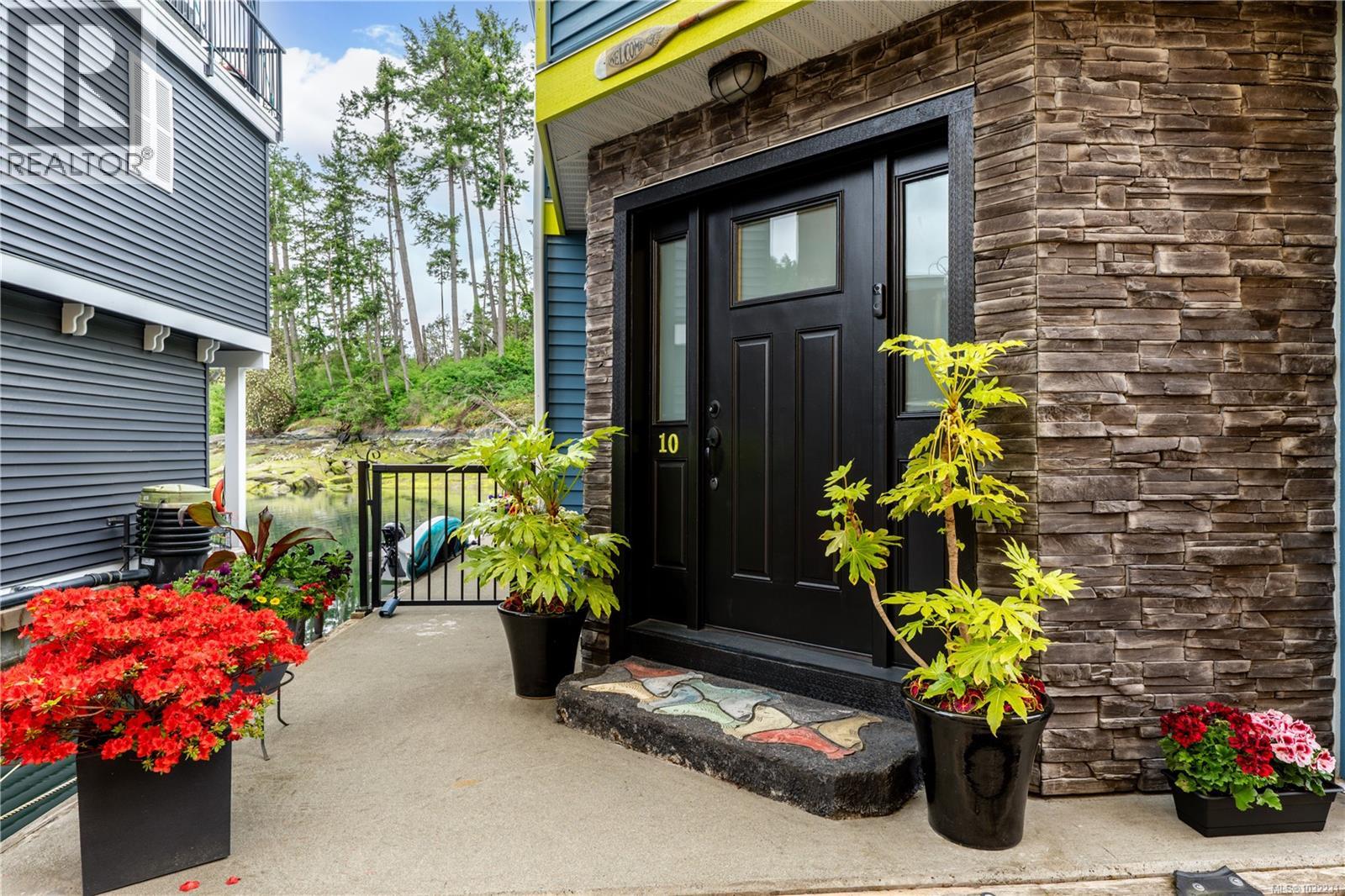 #J10 6145 GENOA BAY RD - 39