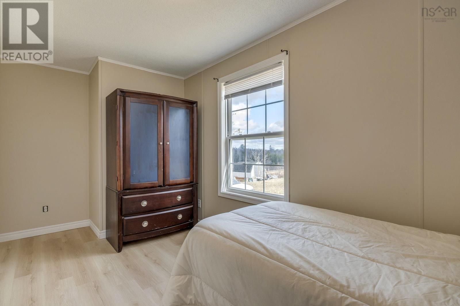 Property 21 of 28 of 835 Murchyville Road