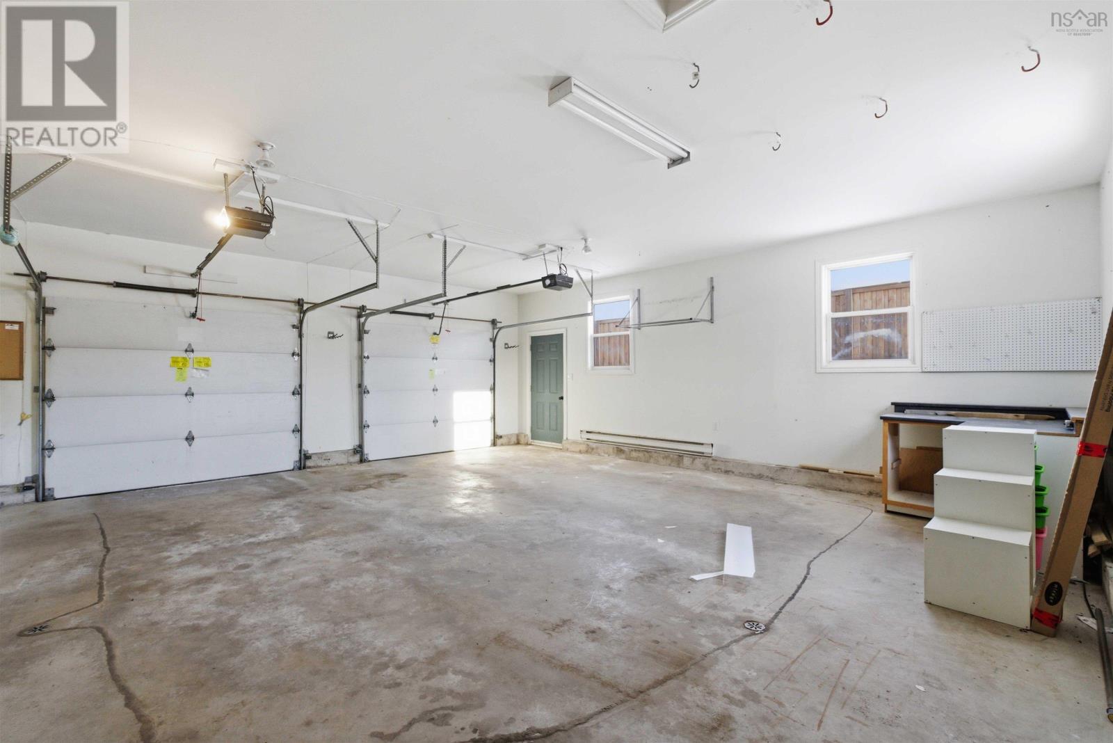 Property 40 of 46 of 1779 Drummond Drive, Ravenwood