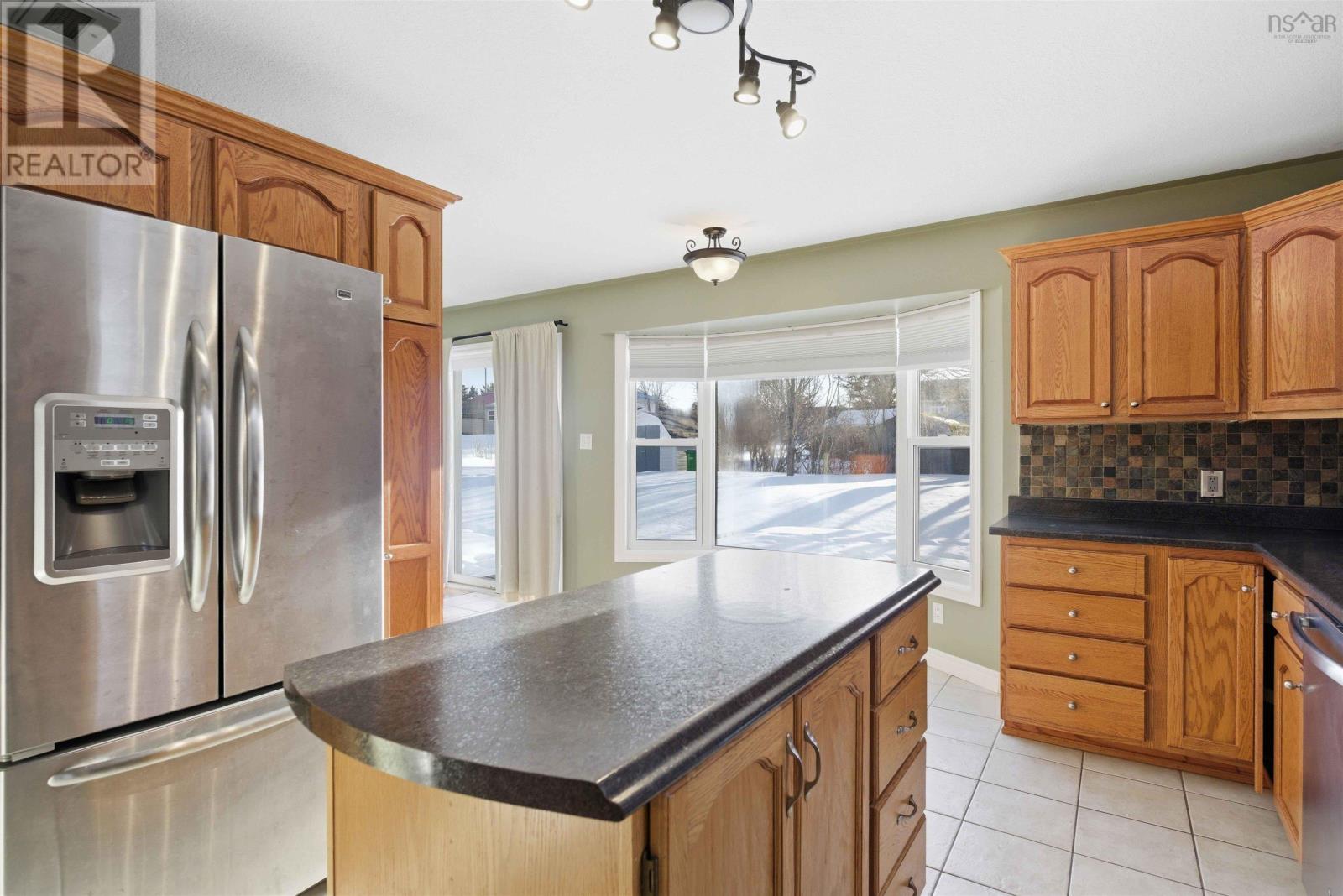 Property 15 of 46 of 1779 Drummond Drive, Ravenwood