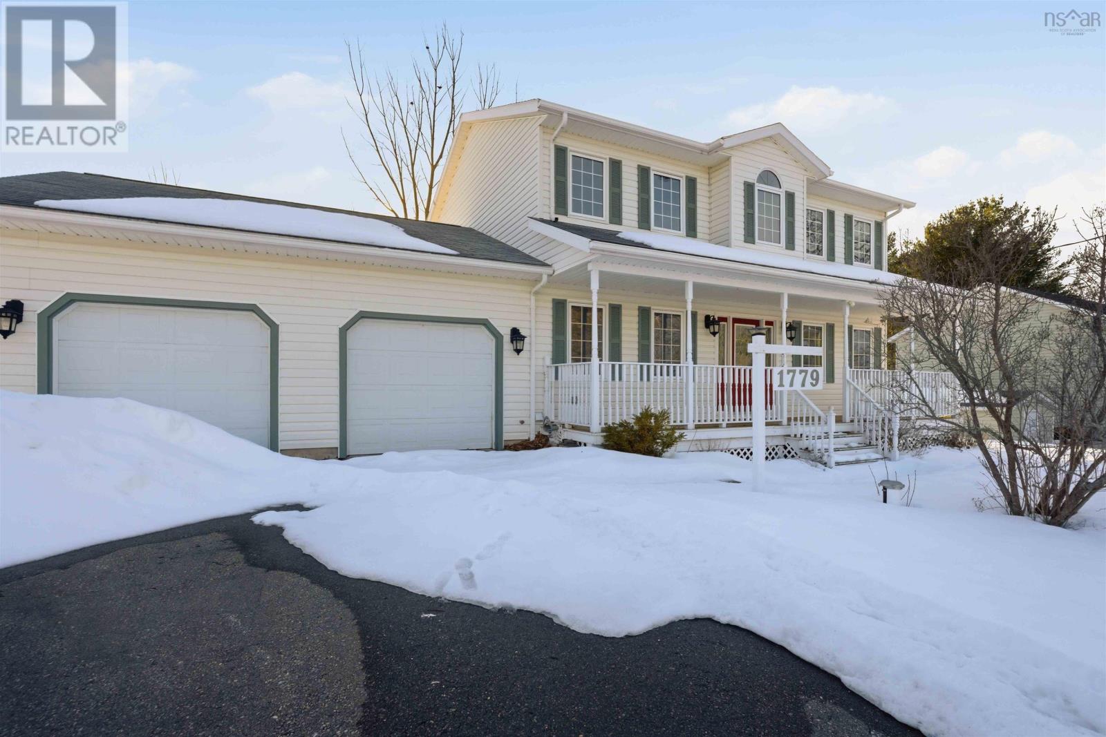 Property 2 of 46 of 1779 Drummond Drive, Ravenwood