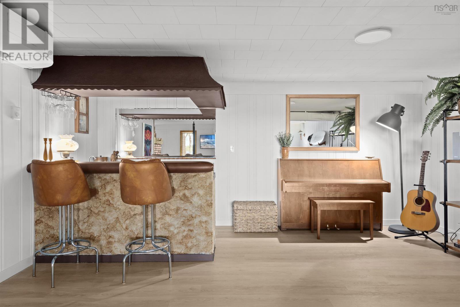 Property 28 of 49 of 4780 Aylesford Road