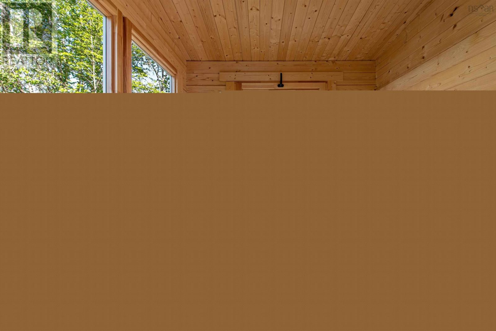 Property 33 of 49 of 4780 Aylesford Road