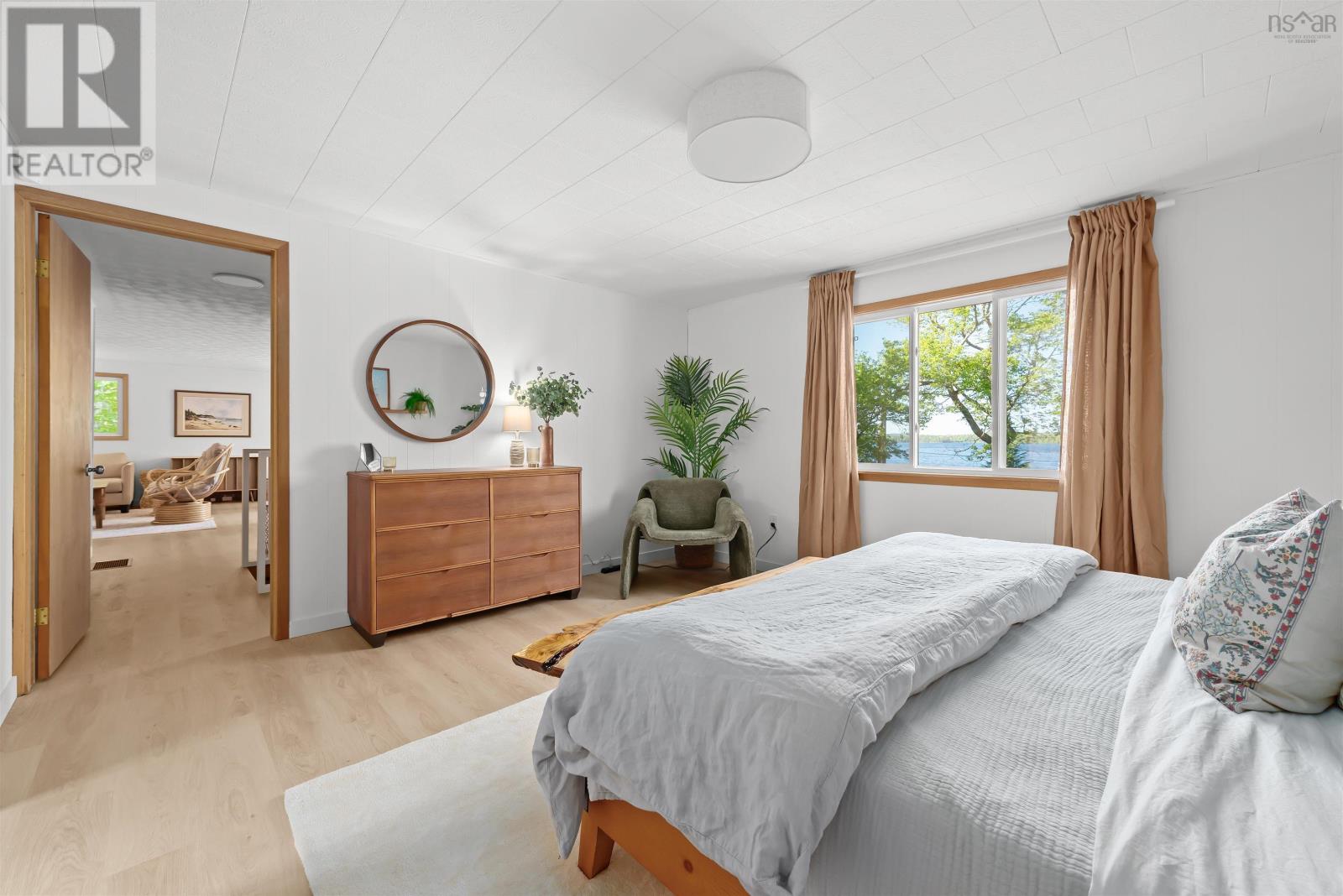 Property 17 of 49 of 4780 Aylesford Road