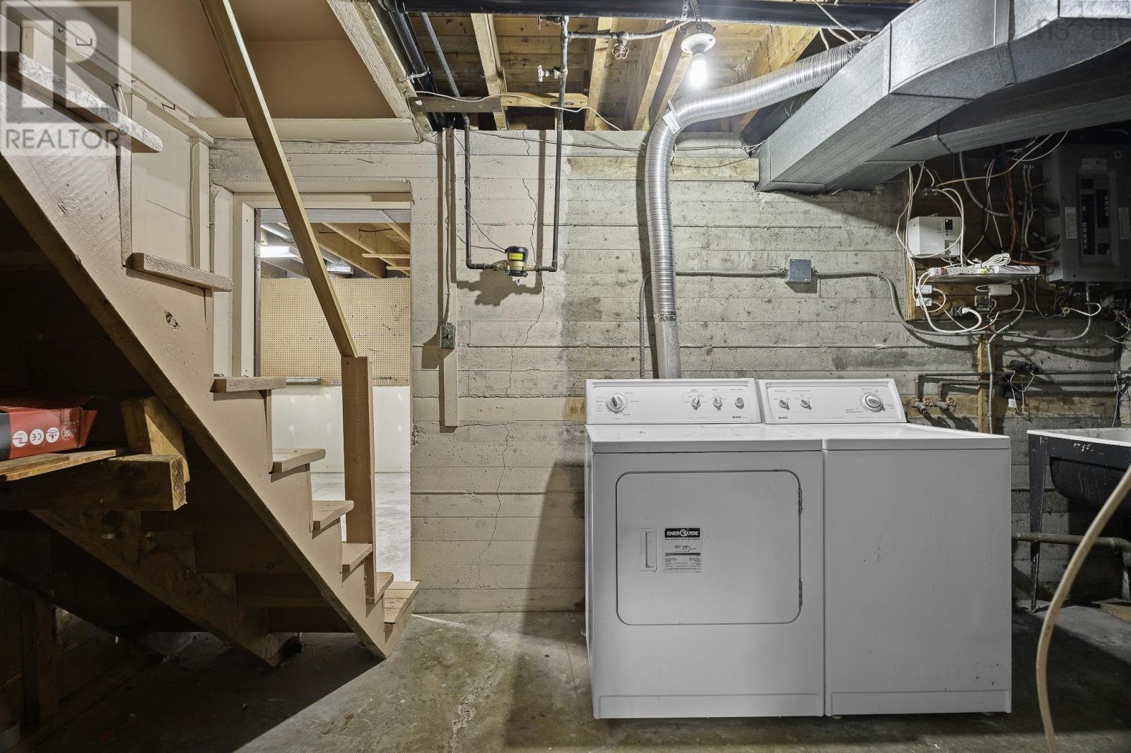 Property 30 of 40 of 50 Convoy Avenue