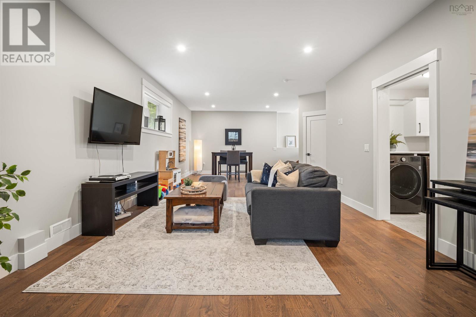 Property 37 of 48 of 519 Magenta Drive, Indigo Shores