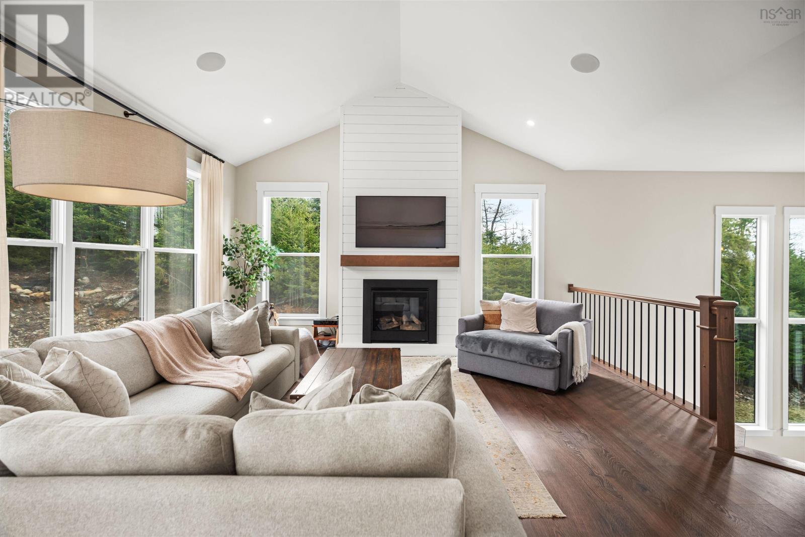 Property 7 of 48 of 519 Magenta Drive, Indigo Shores