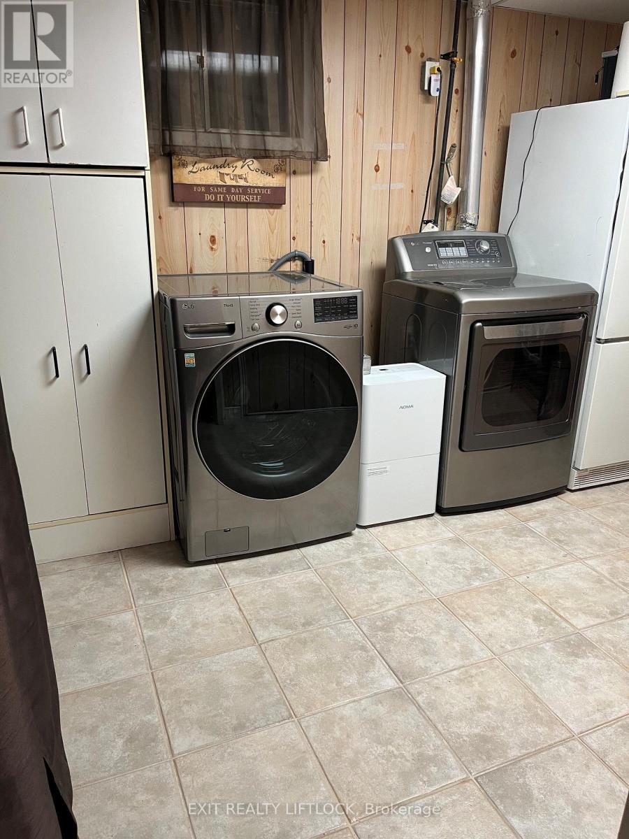 1437 STEWART LINE - 22