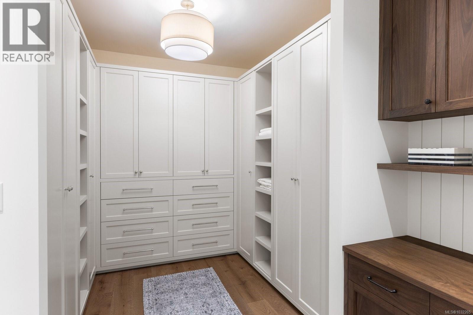 10600 DERRICK RD - 41