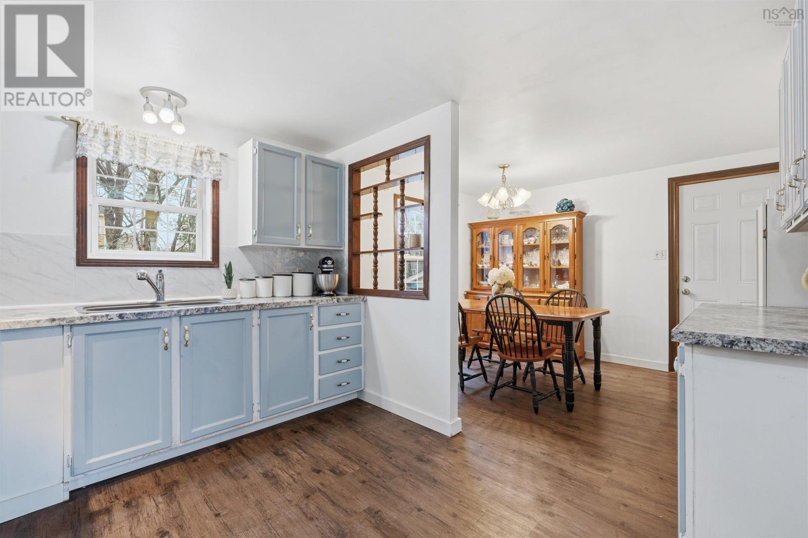 Property 8 of 39 of 6 Granby Court