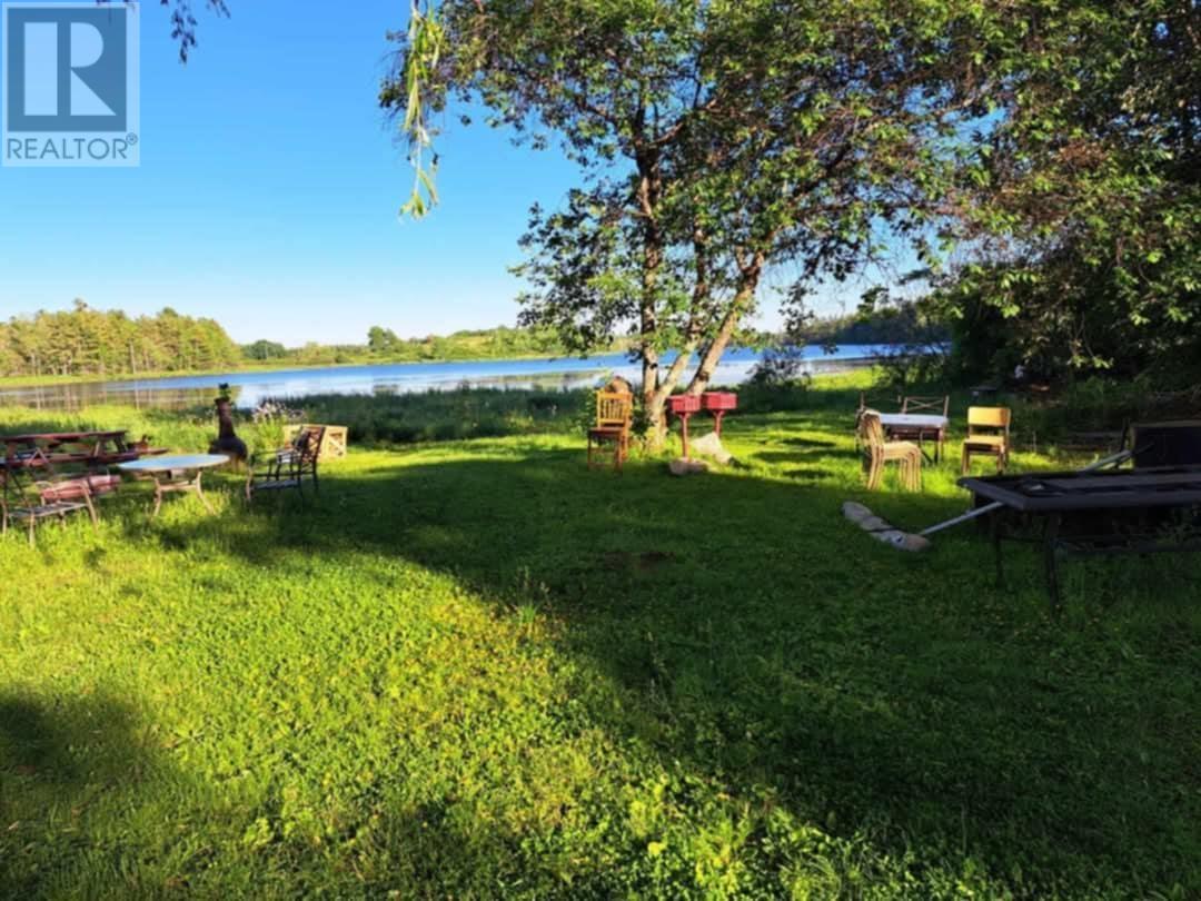 Property 13 of 14 of 9773 Highway 8