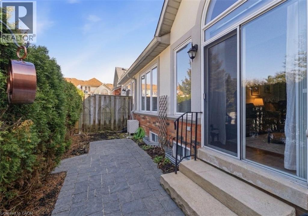 40 WESLEYAN Court Unit# 16, Hamilton, Ontario, L9G5C7 — Photo 30