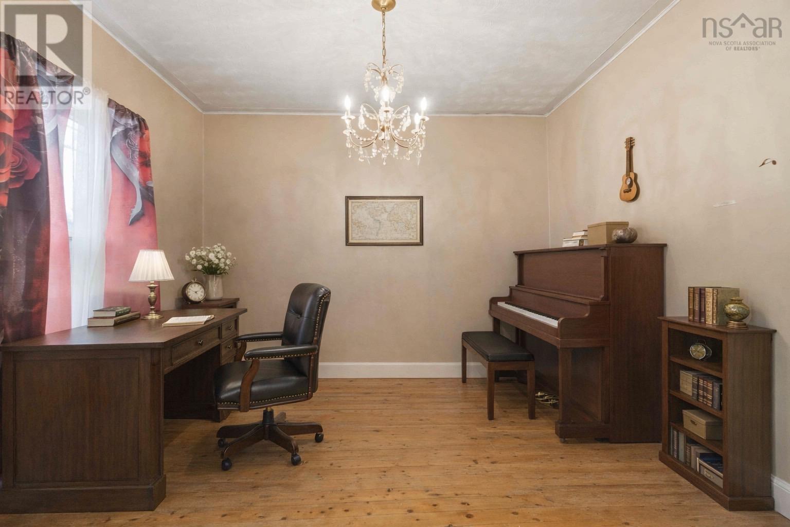 Property 5 of 12 of 9773 Highway 8