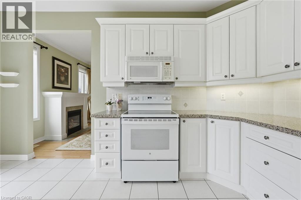 2165 ITABASHI Way Unit# 10, Burlington, Ontario, L7M0A2 — Photo 27