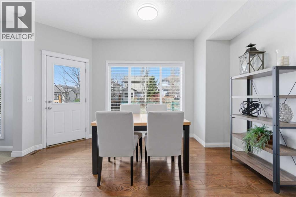 54 Glensummit Close, Cochrane