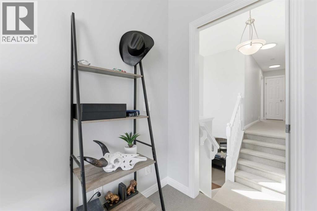 54 Glensummit Close, Cochrane