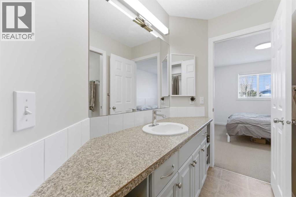 54 Glensummit Close, Cochrane