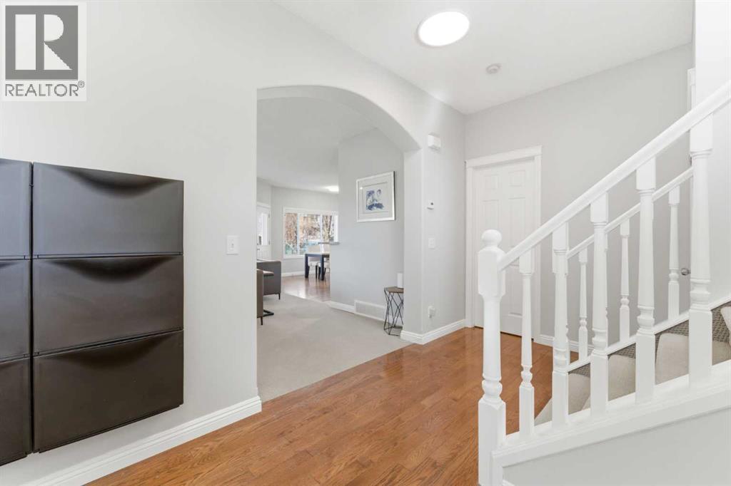 54 Glensummit Close, Cochrane