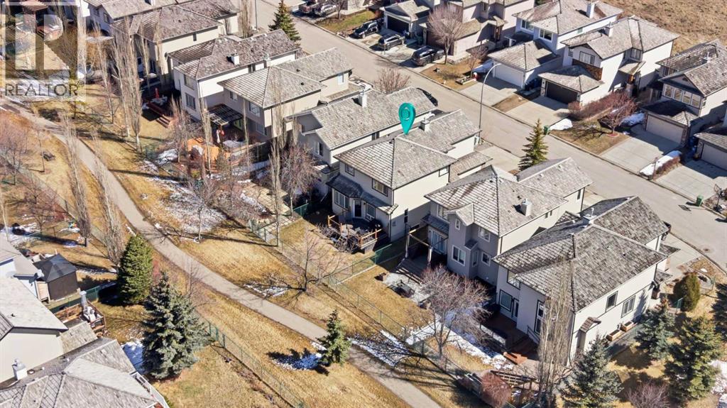 54 Glensummit Close, Cochrane