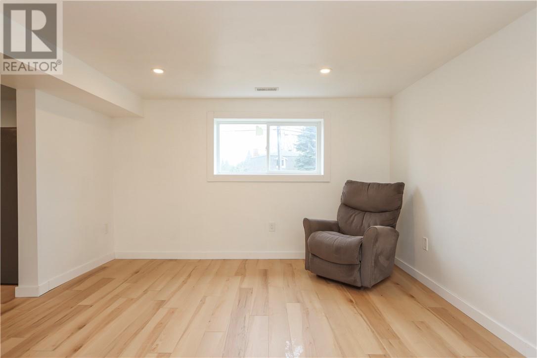 1445 Southview, Sudbury, Ontario, P3E2L9 — Photo 11