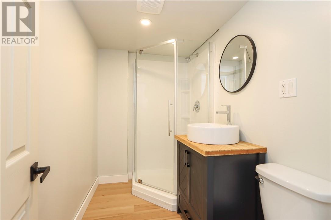 1445 Southview, Sudbury, Ontario, P3E2L9 — Photo 10