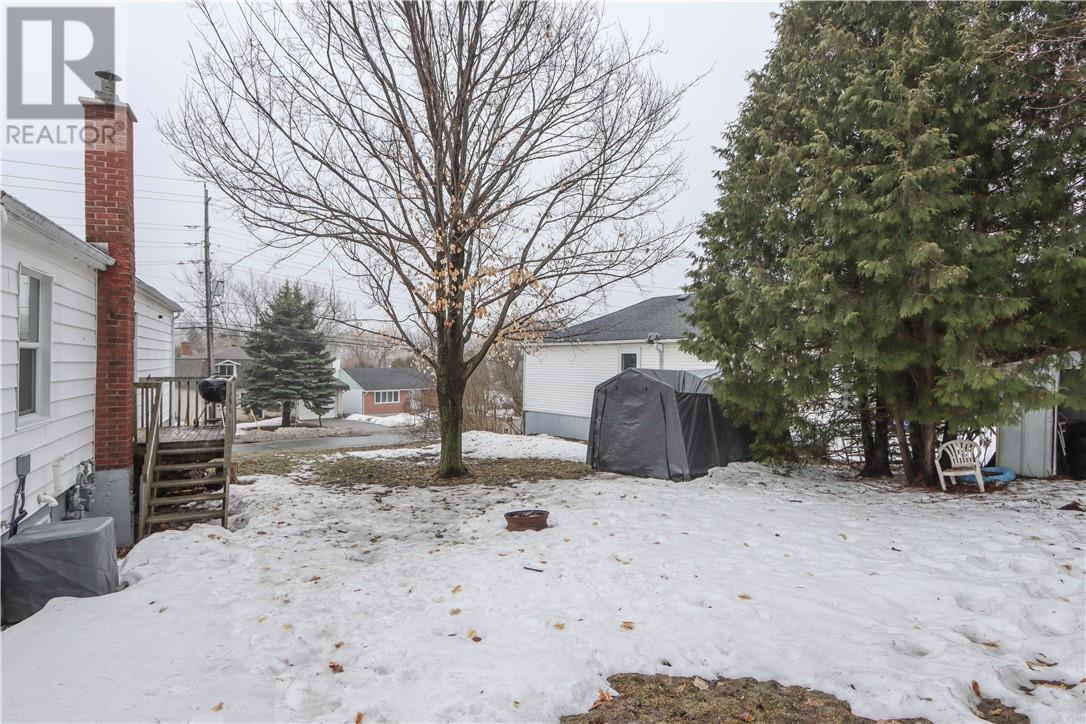 1445 Southview, Sudbury, Ontario, P3E2L9 — Photo 32